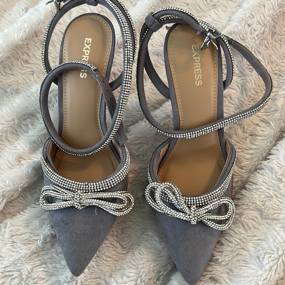 Express bow embellished heels